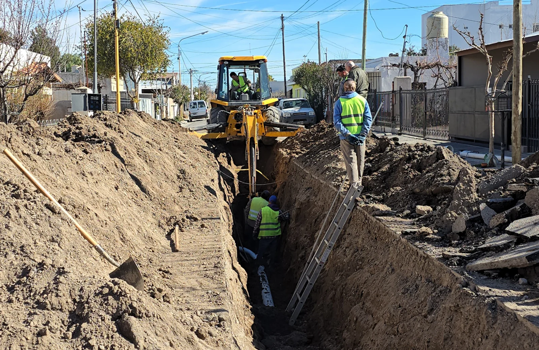 Río Negro fortalece su infraestructura con 380 obras para dinamizar la economía