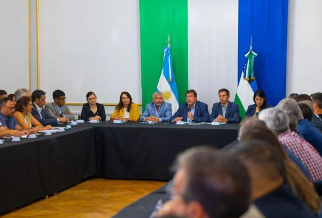 Río Negro inicia debate por nueva coparticipación y regalías