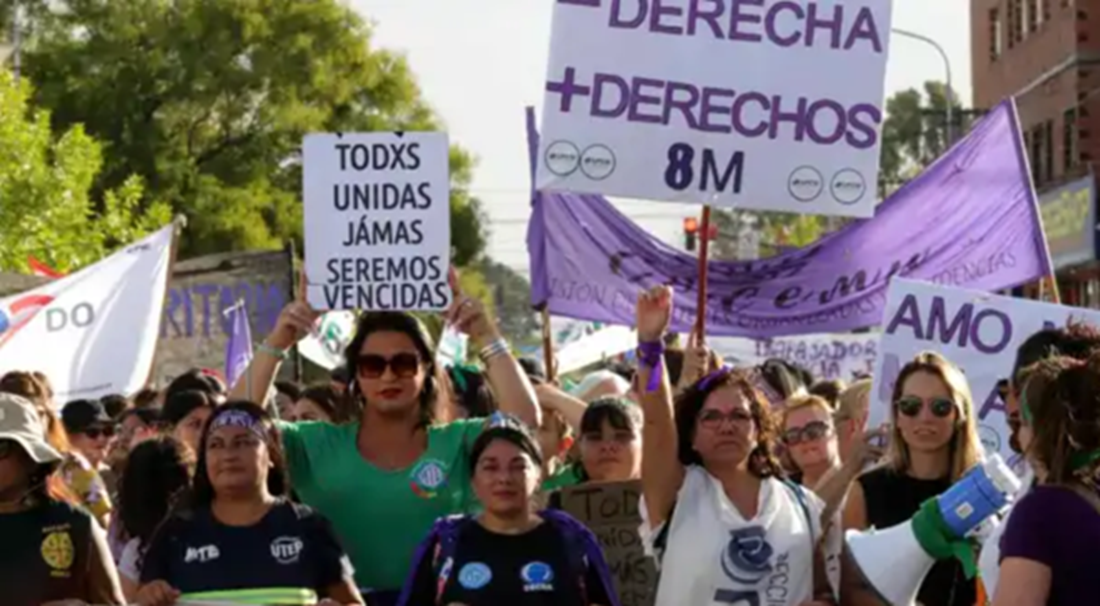 Río Negro aplicará descuentos salariales a docentes por el paro
