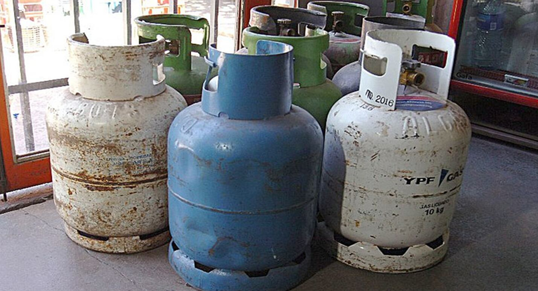 Bloques peronistas impulsan tratamiento urgente en el Senado. Legisladores rionegrinos exigen subsidios al gas