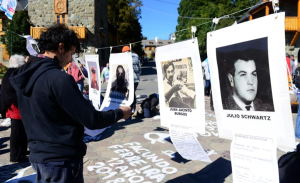 Bariloche conmemora 50 años del golpe: marcha y repintada de pañuelos este martes