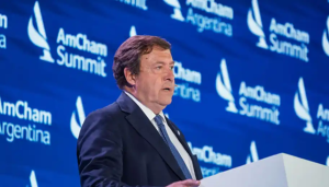 Tensiones en Río Negro: Debate sobre pacto fiscal y el rol del RIGI en el crecimiento provincial