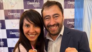 Román desafía al Concejo de Allen y asegura que no dejará la intendencia pese a la suspensión