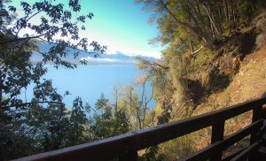 Villa La Angostura: Sigue cerrado el sendero de 12 km y los miradores del Istmo de Quetrihué