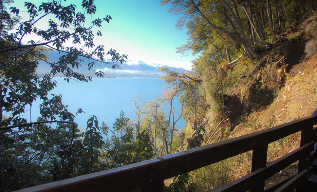 Villa La Angostura: Sigue cerrado el sendero de 12 km y los miradores del Istmo de Quetrihué