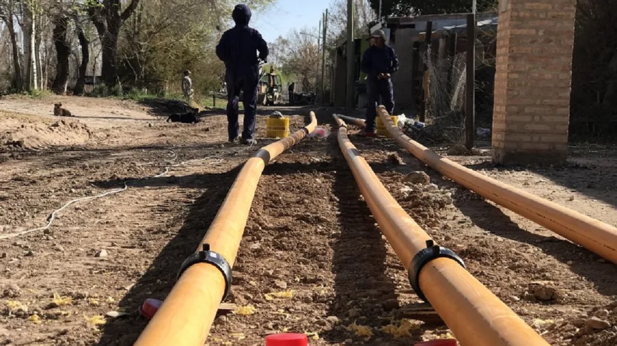 Cipolletti acelera la ampliación de gas natural con inversión de 121 millones