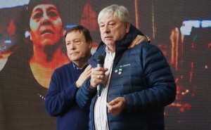 Gas para 1.600 familias de Bariloche: Weretilneck, Figueroa y Torres firmaron el convenio con Camuzzi