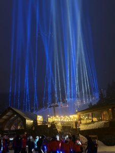 La Bajada de Antorchas 2026 iluminó Catedral: 600 esquiadores, fuego y una tradición que une generaciones