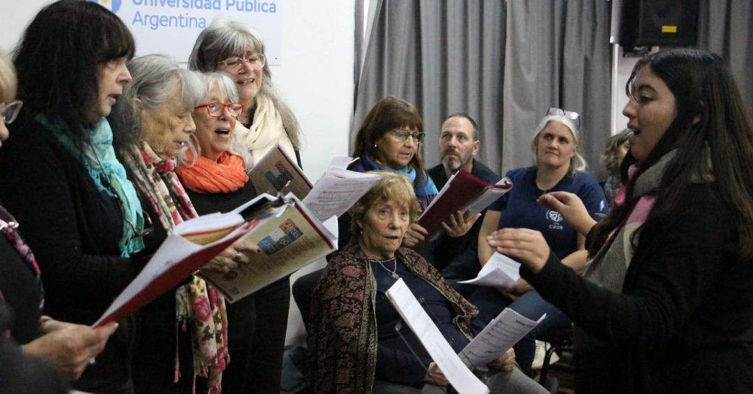 Agenda del CRUB en Bariloche: arrancan los talleres UPAMI y vuelve la FeriCRUB