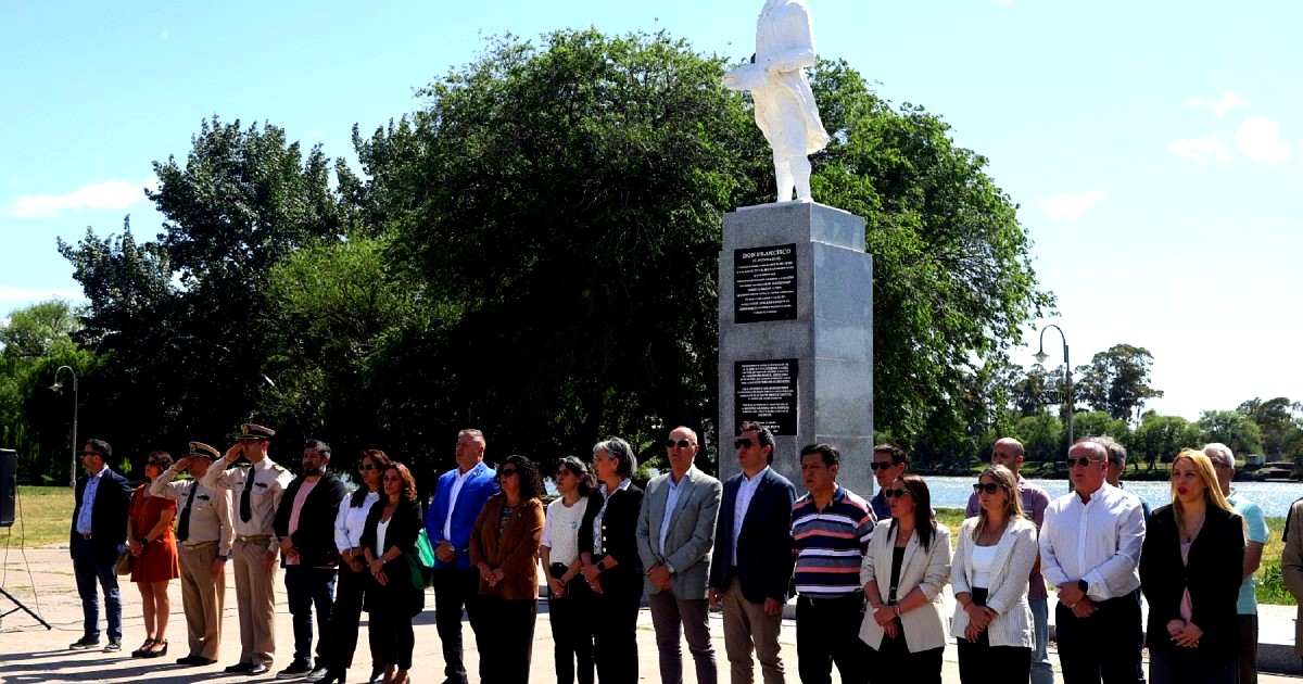 Viedma, capital de Río Negro, acto institucional