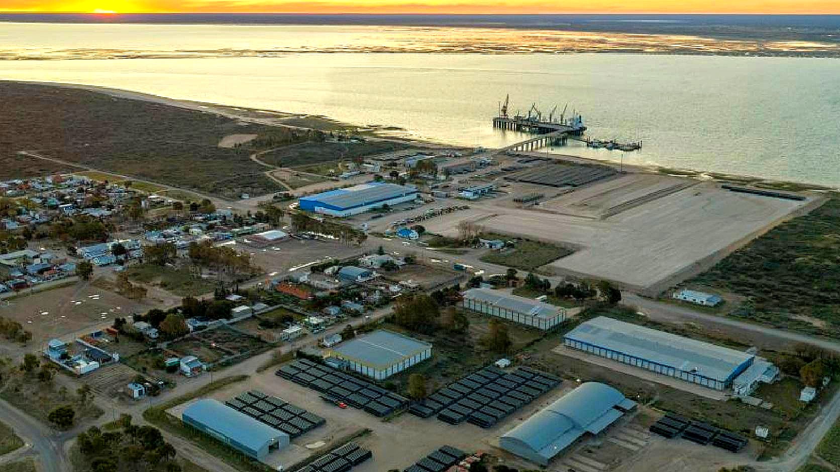 Puerto San Antonio Este y proyecto de GNL