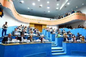 IPROSS: la Legislatura debate la libre elección con paro docente y gremios en la calle