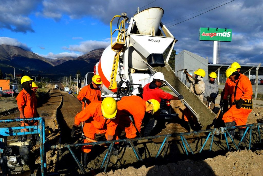 Obra de pavimento en Bariloche, la comparación de Govetto sobre los abogados del Municipio