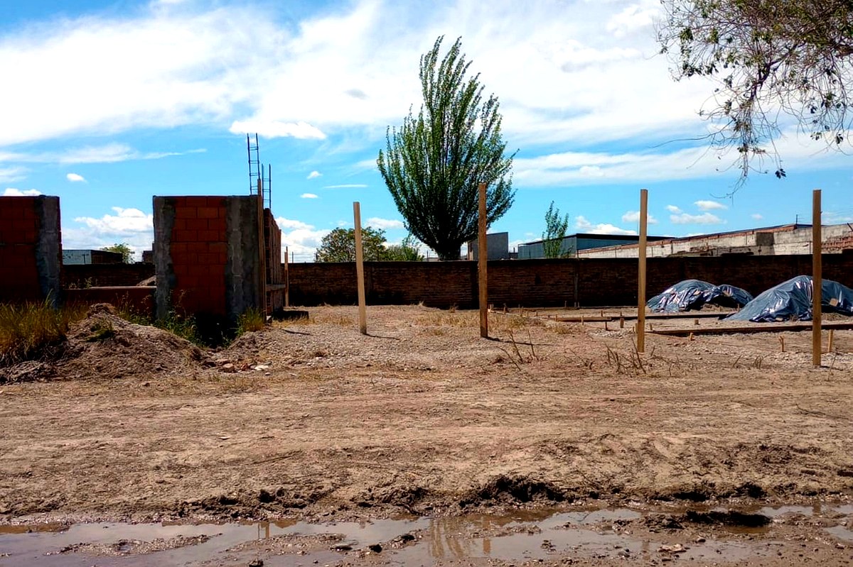 Predio del Jardín Maternal 13 en el barrio Lavalle de Viedma