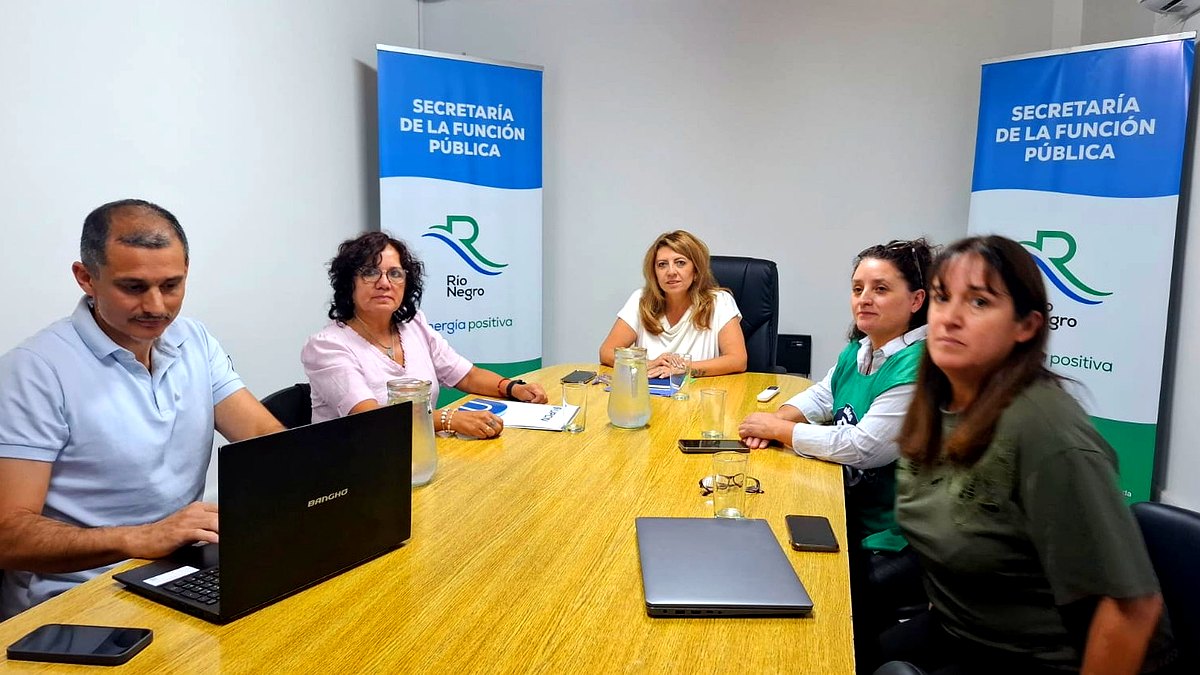 Oferta salarial: Mesa de la Función Pública reunida con gremios estatales en Viedma