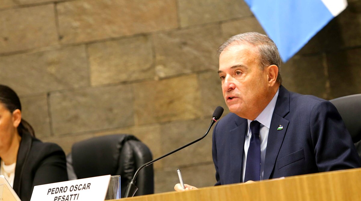 Pedro Pesatti, presente en el Honoris Causa de Pichetto