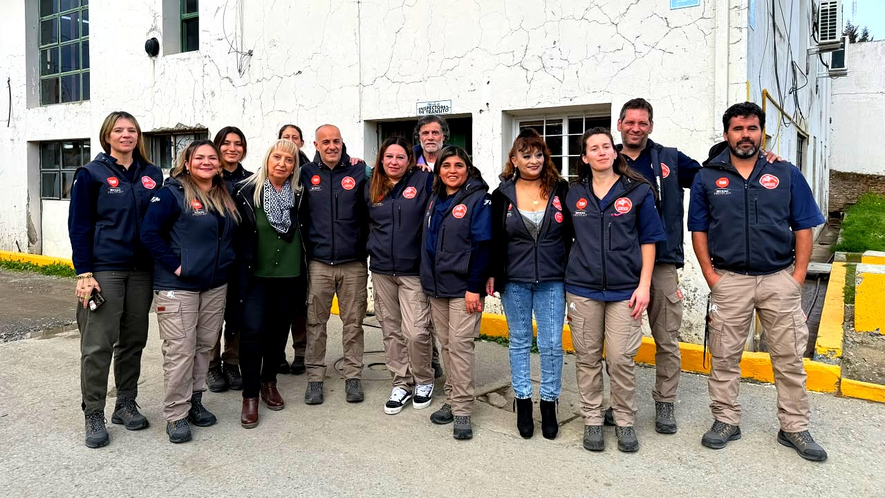 Equipo del quirófano ampliado de Sanidad Animal en Bariloche