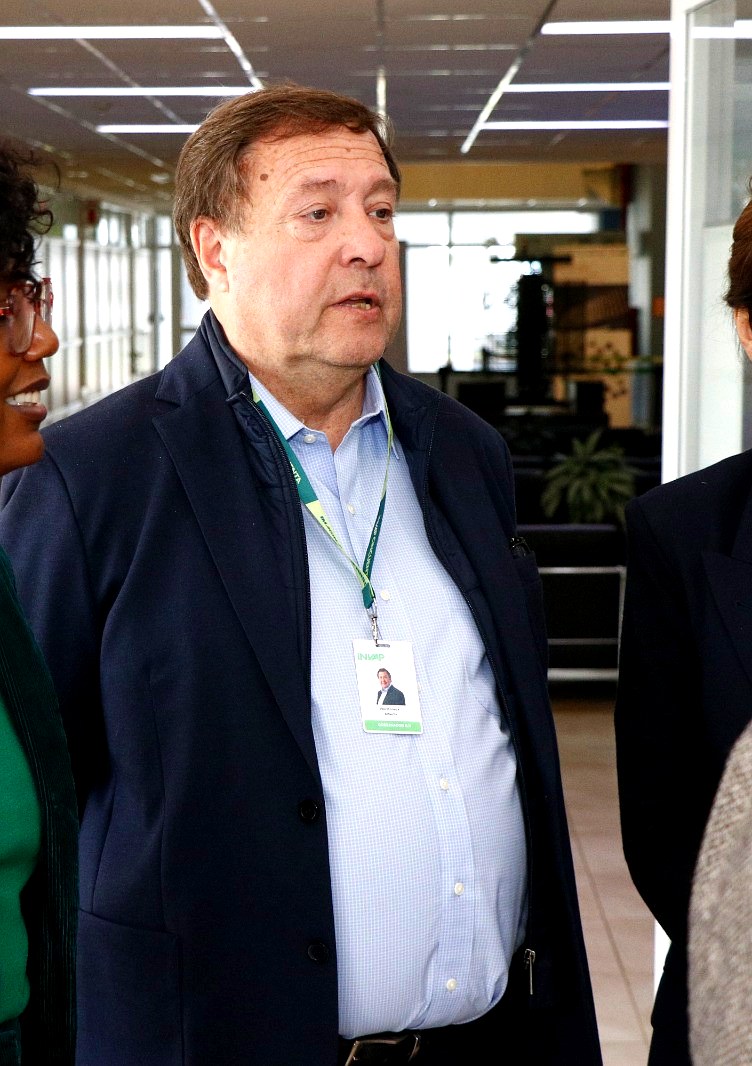 Alberto Weretilneck, gobernador de Río Negro, habló de Techo Digno